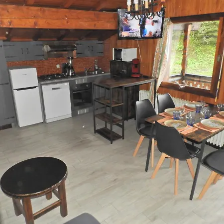 Manoir 4 *