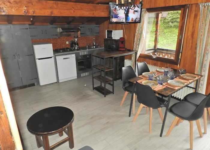 Manoir 4 *